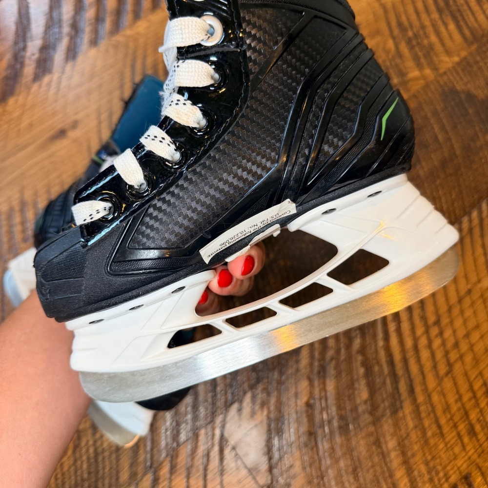 Bauer X-LP Youth Ice Hockey Skates Size 10 Black Blue - Picture 5 of 11